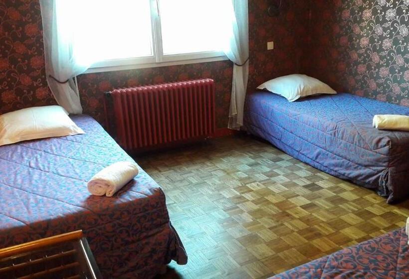 Отель Hôtel Ecu De France