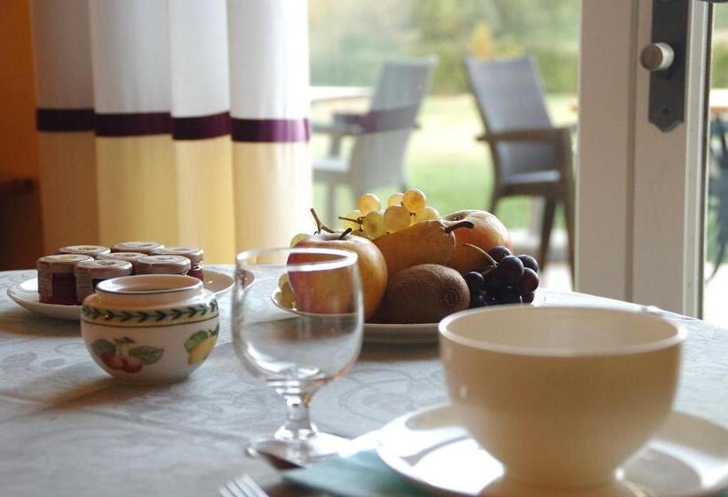 בית מלון כפרי Hôtel La Bastide D Iris