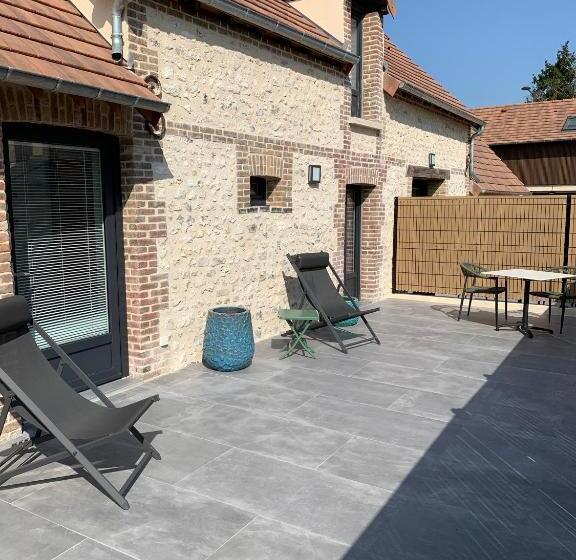 호텔 L Hostellerie D Acquigny