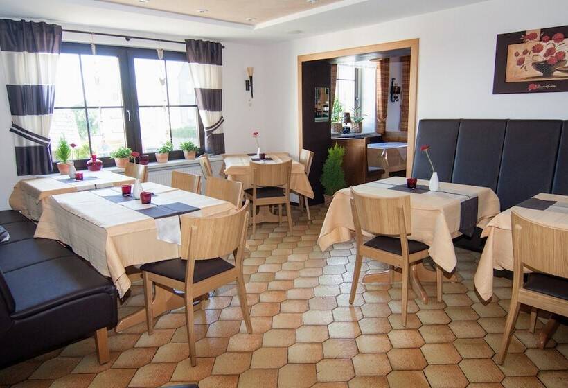 호텔 Landgasthof Zur Post