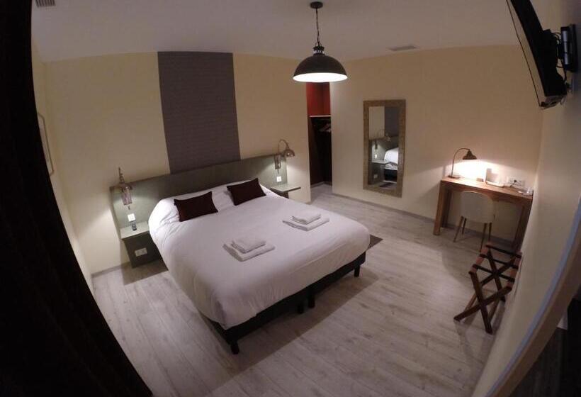 בית מלון כפרי Logis Hôtel & Restaurant Le Cadet De Gascogne