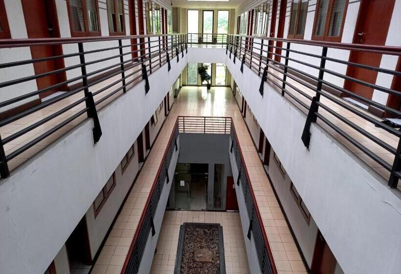 N Hotel Harmoni Jakarta