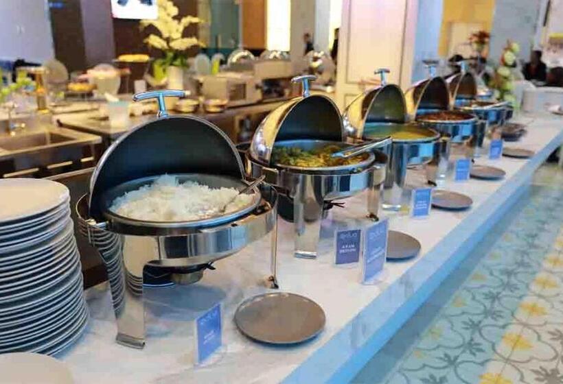 호텔 Odua Weston Jambi