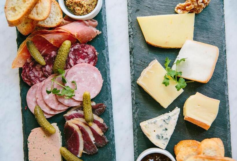 בית מלון כפרי Porter Square