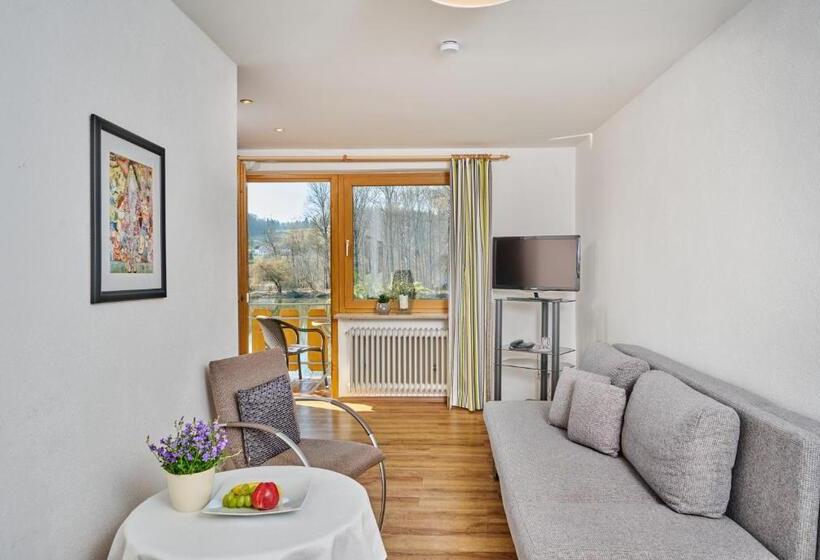 Отель Restaurant Zum Goldenen Anker Mit Hallenbad & Wellnessbereich