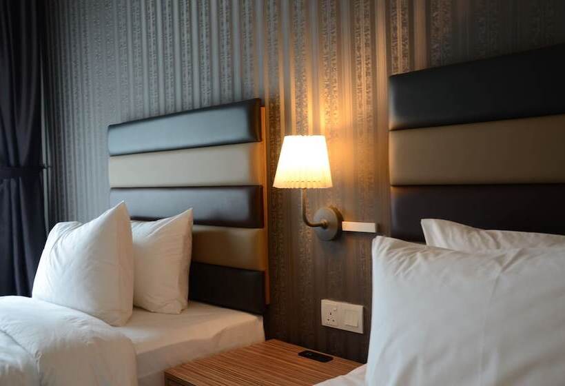 בית מלון כפרי Sem9 Senai Formerly Known As Perth