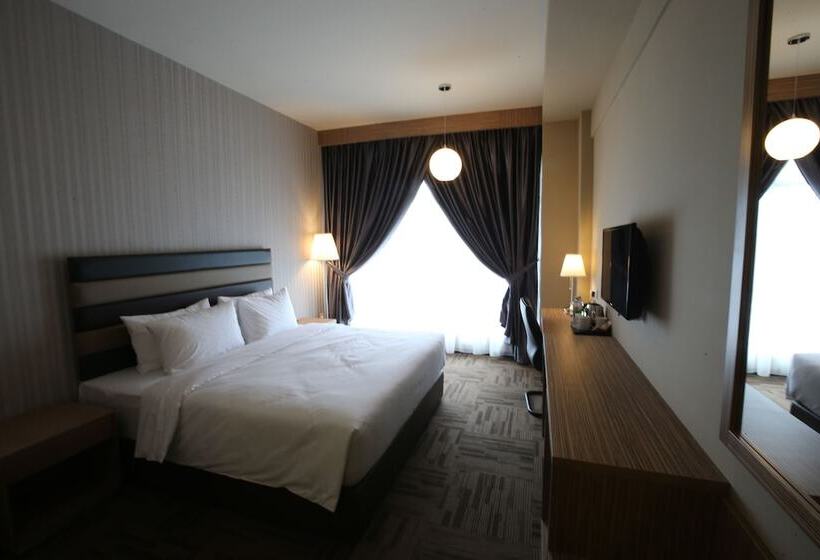 فندق Sem9 Senai Formerly Known As Perth