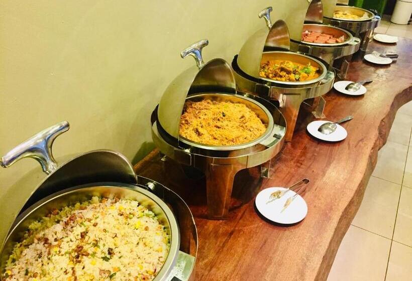 בית מלון כפרי Sem9 Senai Formerly Known As Perth