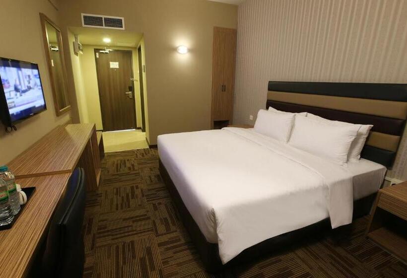 فندق Sem9 Senai Formerly Known As Perth