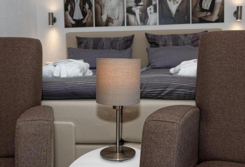 酒店 Suit  & Frühstück Zum Latschen   Adults Only