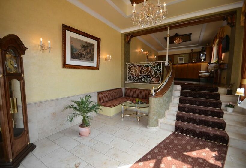 فندق Unter Den Linden