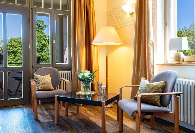 בית מלון כפרי Villa Halliger