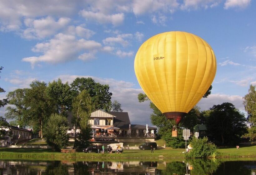 ホテル Villameehr