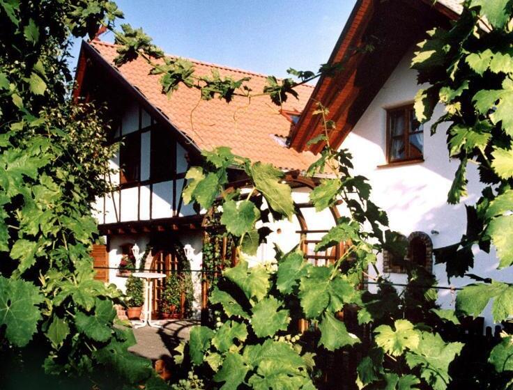 בית מלון כפרי Weingut Magdalenenhof