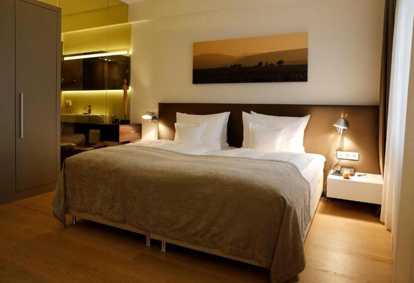 ホテル Weinhaus Henninger