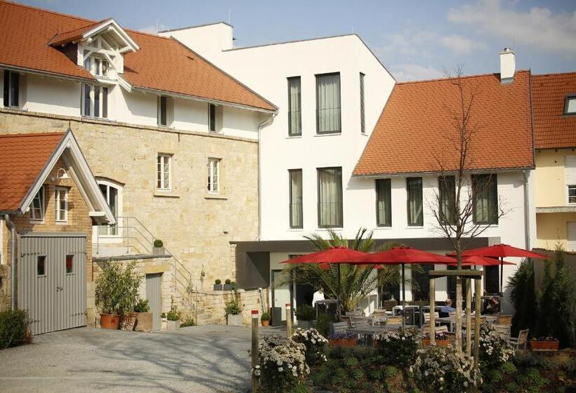 Отель Weinhaus Henninger