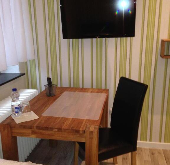 酒店 Zur Hessischen Schweiz