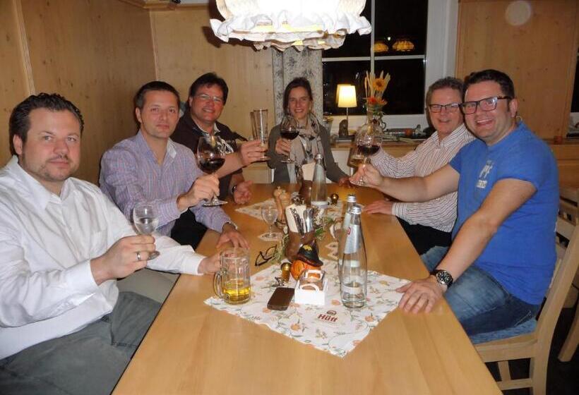 酒店 Zur Hessischen Schweiz