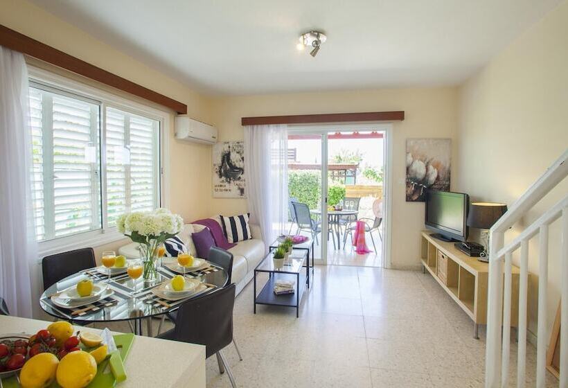 Villa Marina 43 Kiti Beach