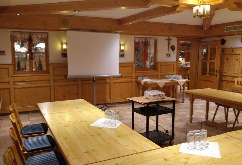 Land Gut Hotel Gasthof Waldschänke