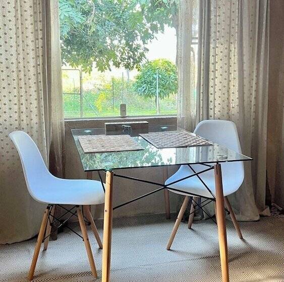 Loerieroep Estate   Mountainview Selfcatering Accommodation Nelspruit