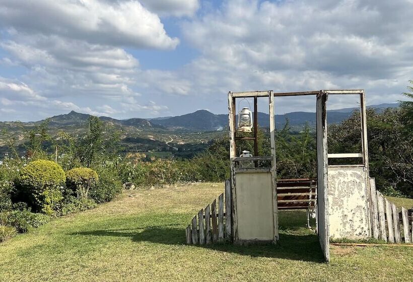 Loerieroep Estate   Mountainview Selfcatering Accommodation Nelspruit