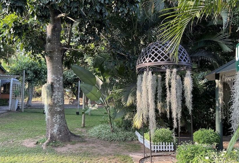 Loerieroep Estate   Mountainview Selfcatering Accommodation Nelspruit