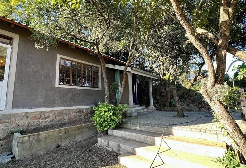 Loerieroep Estate   Mountainview Selfcatering Accommodation Nelspruit