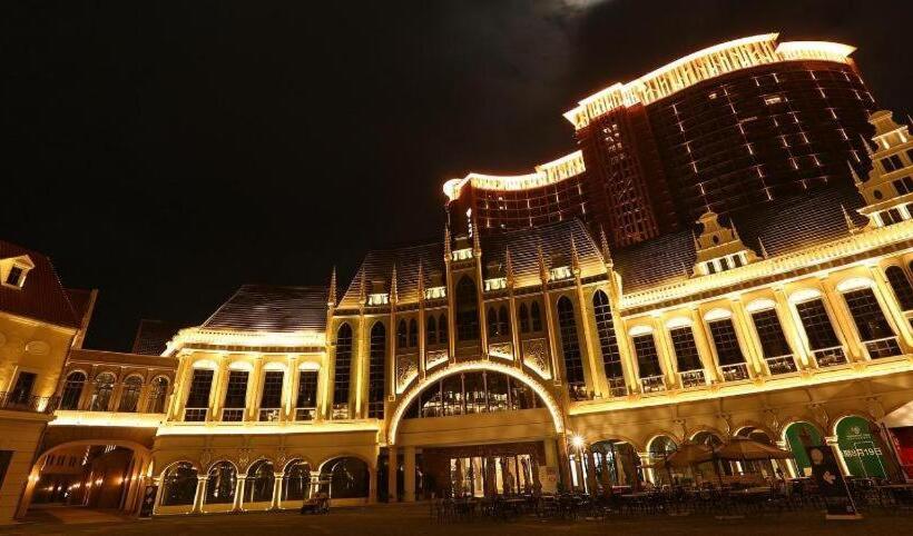 Mangrove Tree Resort World Qingdao