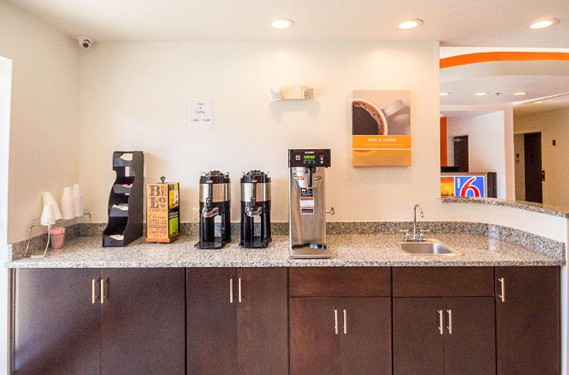 Motel 6south Bend, In  Mishawaka