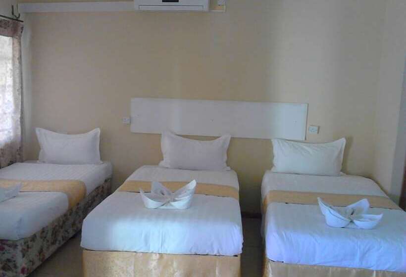 Pacific Conqueror Self Catering Units