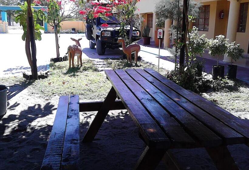 Pacific Conqueror Self Catering Units