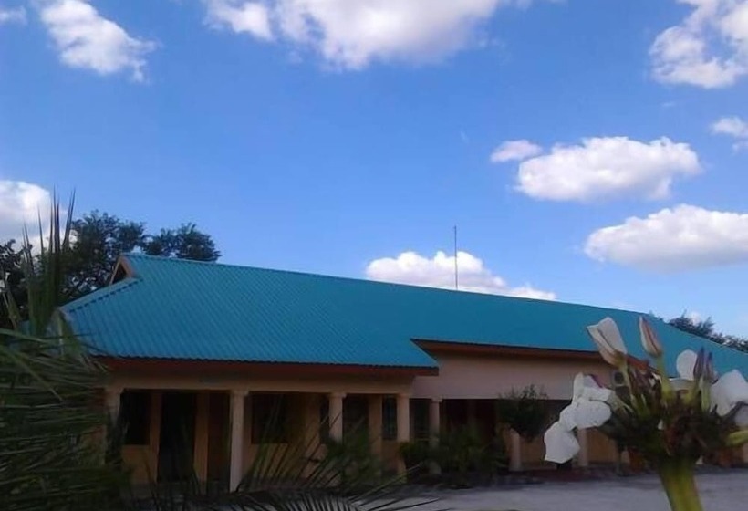 Pacific Conqueror Self Catering Units