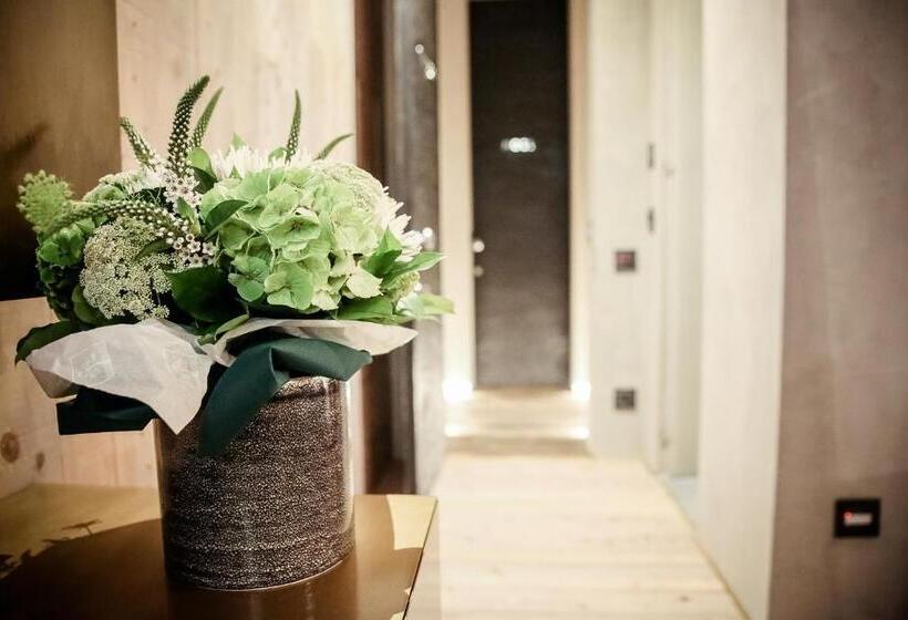 پانسیون Benci House