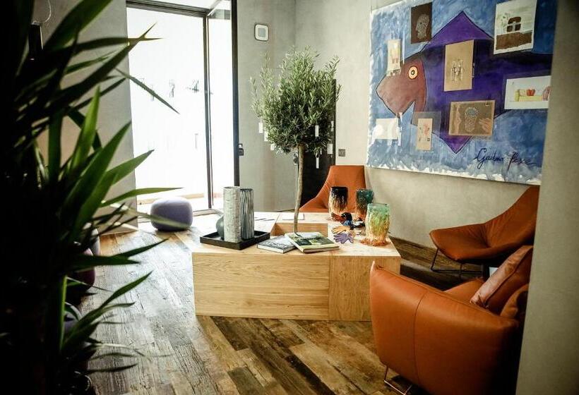 پانسیون Benci House