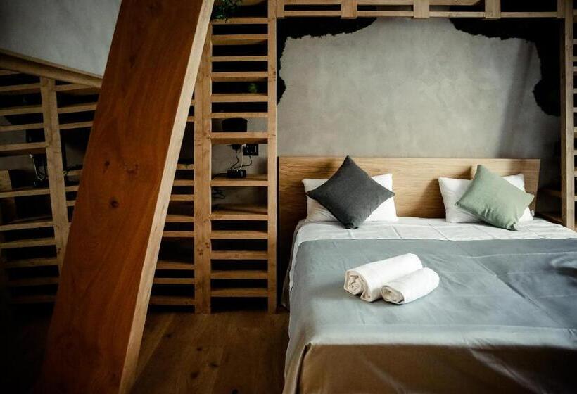 پانسیون Benci House