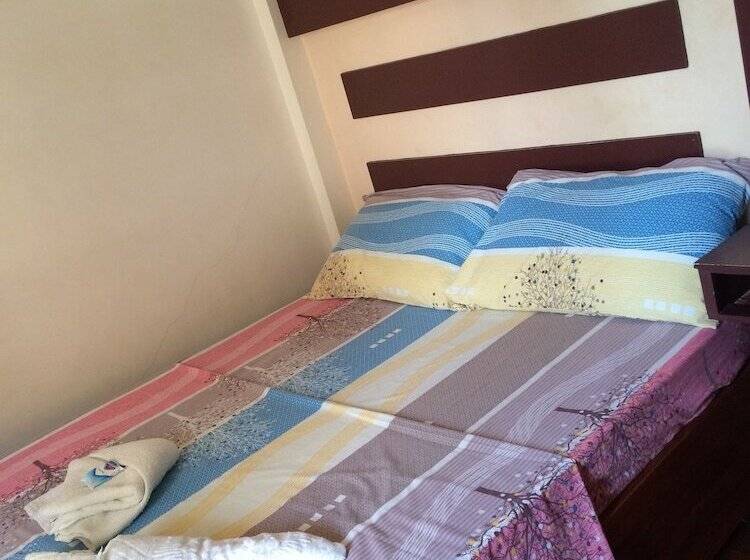 پانسیون Inngo Tourist Inn