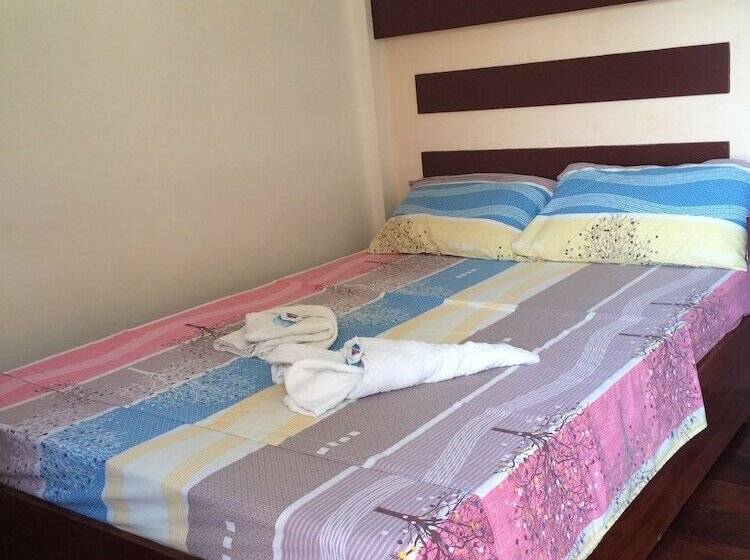 پانسیون Inngo Tourist Inn