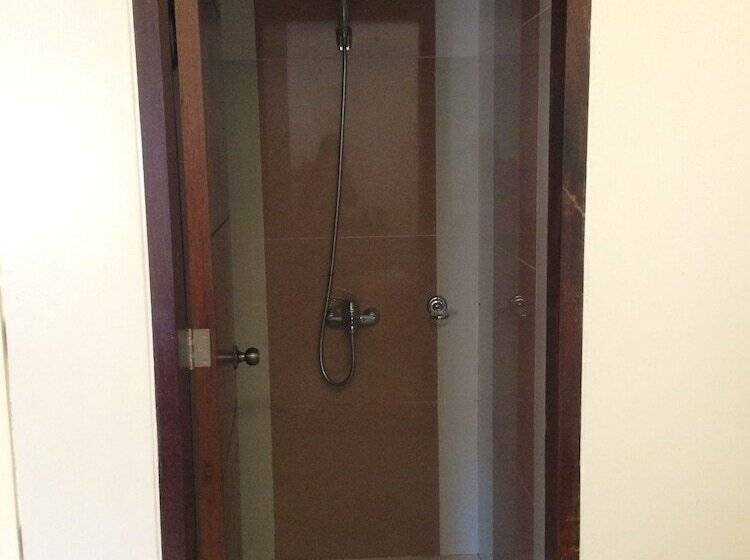 پانسیون Inngo Tourist Inn