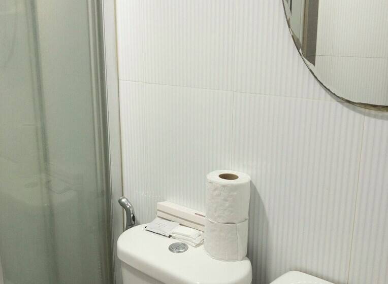 پانسیون Inngo Tourist Inn