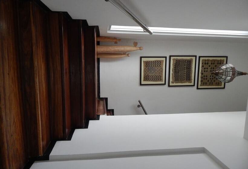 膳宿费 Jacaranda Guesthouse