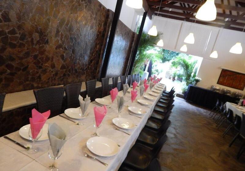 膳宿费 Jacaranda Guesthouse