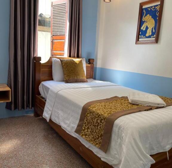 פנסיון Liberty Place