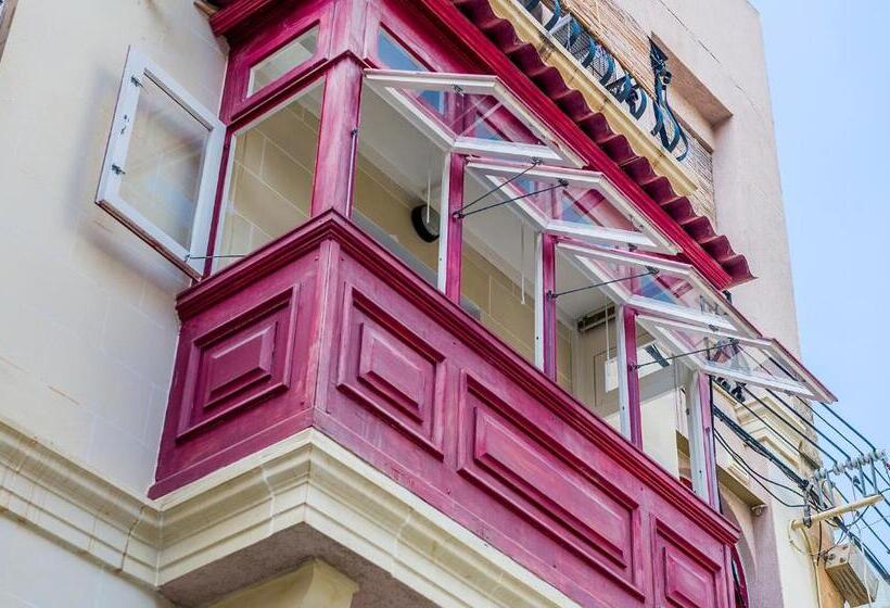 پانسیون Marble Arch Home