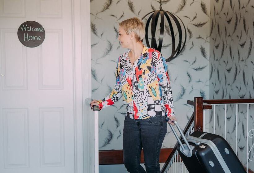 بنسيون Senate Boutique Guest House