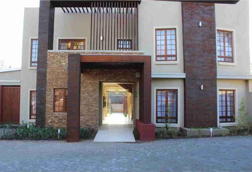 膳宿费 The Gallery