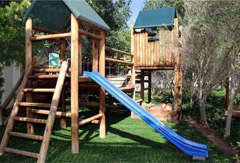 膳宿费 The Gallery