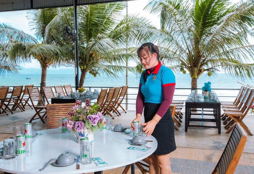 Quyet Thang Doc Let Hotel & Beach