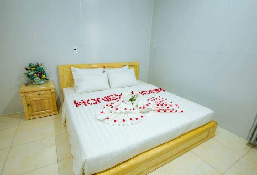 Quyet Thang Doc Let Hotel & Beach