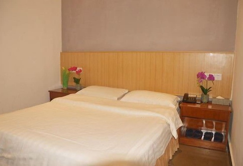 Yimi Hotel Changshou Metro Branch